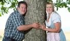 Der herzliche Hesse Marcel und Katja haben sich 2010, bei Bauer sucht Frau, kennen und lieben gelernt. Jetzt ist es soweit - Katja und Marcel heiraten! Foto: RTL / Stefan Gregorowius