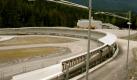 Größter Neubau ist mit 12.000 Zuschauerplätzen das Whistler Sliding Centre. Für die Errichtung bzw. die Modernisierung der olympischen Sportstätten wurden offiziell insgesamt 580 Millionen Kanada-Dollar (379 Millionen Euro) aufgewendet. Foto: wikipedia/ Chaps the idol