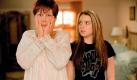 Das Kinderbuch Freaky Friday von Mary Rodgers, in dem Mutter und Tochter aufgrund eines Fluches die Rollen tauschen, wurde bereits dreimal von Disney verfilmt. Im Erstfilm von 1976 tauschten Barbara Harris und Jodie Foster die Körper, in der aktuellsten Adaption von 2003 tun es ihnen Jamie Lee Curtis (links) und Lindsay Lohan gleich. Foto: ddp images