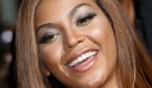 Stars wie Beyonce Knowles greifen hingegen weiterhin auf Haarverlängerungen zurück.

 Foto: dpa