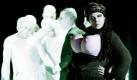 Natalia Ushakova als Hexe und Komparsen proben am Samstag (12.11.11) in Wien, Oesterreich, im Theater an der Wien eine Szene der Oper 'Gogol' nach dem Libretto und der Musik von Lera Auerbach. Die Urauffuehrung von 'Gogol' in der Inszenierung von Christine Mielitz und unter der musikalischen Leitung von Vladimir Fedoseyev findet am Dienstag (15.11.11) im Theater an der Wien statt. Foto: Lilli Strauss/dapd Foto: dapd
