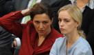 Auch die Schauspielerinnen Martina Gedeck (links) und Nina Hoss sind Mitglieder der Bundesversammlung. Sie wurden von den Grünen berufen. Foto: dpa