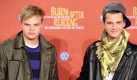 Aber auch für Natascha und Uwe Ochsenknechts Wilden Kerle wird die Trennung ihrer Eltern nicht einfach sein: Wilson Gonzalez (links) und Jimi Blue, die wie ihr Papa schauspielern und singen. Foto: ddp