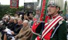 Angehörige des bayerischen Königsgeschlechts der Wittelsbacher besuchen am Montag (13.06.11) am Starnberger See eine Freiluftmesse zum Andenken an den Tod des bayerischen Märchenkönigs Ludwig II. Der mysteriöse Tod jährt sich in diesem Jahr zum 125. Mal. Foto: dapd