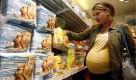 Die Kunden schätzen unter anderem die große Auswahl an Naturprodukten. Foto: ddp