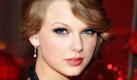 Als jüngste Musikerin aller Zeiten hat Country-Sängerin Taylor Swift die Auszeichnung als beste Songwriterin bei den BMI Country Awards gewonnen. Die 20-Jährige wurde in Nashville außerdem für den Country-Song des Jahres You Belong To Me ausgezeichnet.  Foto: dapd