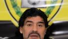 Diego Armando Maradona eifert seinem Trainer-Vorbild Arsène Wenger nach. Foto: Ali Haider Foto: dpa