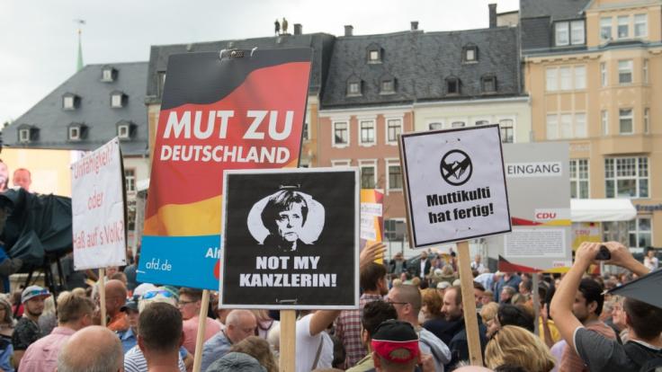 Ausgebuht, beschimpft, verunglimpft: Angela Merkel ist seit langem eine Zielscheibe sächsischer Wutbürger.