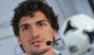 Innenverteidigung: Die klare Nummer 1 in der deutschen Verteidigung ist Mats Hummels. Der Dortmunder wurde sowohl vom Kicker (2,65) als auch von Sportal (2,7) im Schnitt am besten bewertet. Damit führt er das Ranking der deutschen Abwehrspieler deutlich an. Auch für Jogi Löw führt mittlerweile kein Weg mehr an Hummels vorbei. Foto: dpa