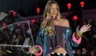 Dessous kann man auch im Regen tragen: Das bewies Model Shannan Click.  Foto: ap