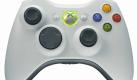 Die kabellose Lösung scheint für Microsoft noch nicht das Maß aller Dinge zu sein. Der Konzern bastelt offenbar an einem neuen Controller für die Xbox, der zwar funkt, aber auch per Kabel an die Konsole angeschlossen wird, um die Reaktionszeit zu reduzieren. Foto: Microsoft