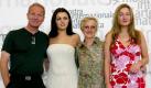 Actresses Nora Jean Noone (2nd L), Phillis McMahon (2nd R) and Dorothy Duffy (R) pose for the photographers in Venice, Friday 30 August 2002, to promote the movie 'The Magdalene Sisters' in contest at the 59th Venice Film Festival, directed by British Peter Mullan (L) which on Sunday 08 September was awarded with the Golden Lion as best film at the 59th International Exhibition of Cinema Art, better known as Venice Film Festival. dpa
pixel Foto: dpa