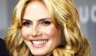 Genug ist genug: Heidi Klum wehrt sich gegen die Vorwürfe, sie gehe als Jury-Chefin der Castingshow Germany's next Topmodel zu hart mit den Kandidatinnen um. Das Leben als Model ist kein Zuckerschlecken, sagt die 37-Jährige im Exklusiv-Interview mit Gala. Zudem biete sie den Kandidatinnen außergewöhnlich gute Chancen: Gerade zu Beginn sahnt normalerweise kein Model richtig große Kampagnen ab, wohnt keine in einer Luxuswohnung oder arbeitet mit den besten Fotografen. Genau das bekommen aber meine Mädchen. Foto: dpa