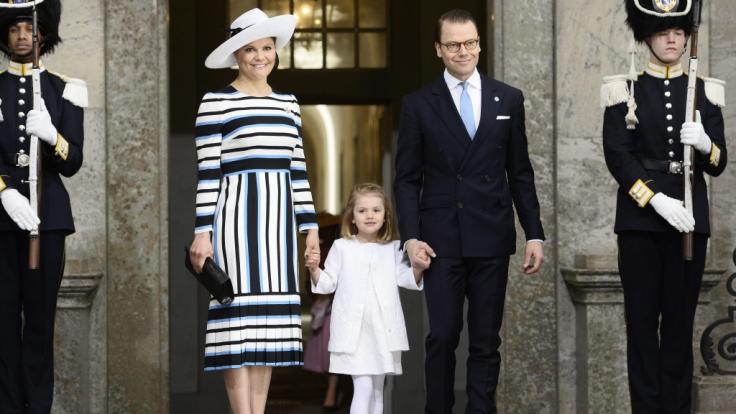 Müssen sich Prinzessin Victoria von Schweden und ihr Mann Prinz Daniel um ihre Tochter Prinzessin Estelle sorgen?