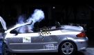 Insgesamt werden die Regeln strenger. Eine hohe Anzahl der Sterne wird also in Zukunft nicht mehr so leicht zu erreichen sein. Die Franzosen, im Bild ein Peugeot-Cabriolet, erreichen traditionell eine positive Beurteilung. Foto: news.de