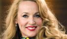 Ein Ölgemälde des im achten Monat schwangeren Models Jerry Hall ist bei einer Auktion für fast das Doppelte seines geschätzten Preises weggegangen.Insgesamt kassierte Hall bei der Versteigerung mehrerer ausgemisteter Kunstschätze aus ihrer Sammlung rund 2,3 Millionen Pfund, erwartet worden waren 1,5 Millionen. Und der Verkauf ging noch weiter: Die Auktion zeitgenössischer Kunst bei Sotheby's, in deren Rahmen rund 14 Werke aus Halls Besitz angeboten wurden, soll fortgesetzt werden.(dpa) Foto: dpa