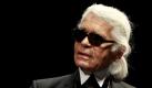 ... hingegen manipulierte sein Alter jahrelang erfolgreich. Bis die Bild am Sonntag 2003 Auszüge aus dem Hamburger Geburtenregister publizierte wurde Karl Lagerfeld 1938 geboren. Tatsächlich kam er jedoch wohl am 10. September 1933 zur Welt. Damit steht der Modezar mit dem ewig weißen Zopf auch mit kurz vor 80 noch voll im Berufsleben und entwickelt jedes Jahr rund 20 Kollektionen für sein Label Karl Lagerfeld, Chanel und Fendi. Foto: dapd