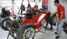Ein Studenten der US-amerikanischen Universitaet Wisconsin arbeiteten am Sonntag (08.08.10) am Hockenheimring in Hockenheim bei der Rennsportveranstaltung Formula Student in der Box der Mannschaft an einem Formula Student Rennwagen. An dem internationalen Konstruktionswettbewerb Formula Student Germany haben sich 92 Hochschulteams mit ueber 2000 Studenten aus 21 Laendern beteiligt. Das Ziel ist, das beste Rennauto in den Punkten Konstruktion, Rennleistung und Design zu entwickeln, so dass nicht unbedingt das schnellste Fahrzeug gewinnt, sondern jenes mit dem besten Gesamtpaket. Foto: Daniel Maurer/ddp Foto: ddp