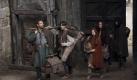 Unterdessen suchen der Baumeister Tom (Rufus Sewell) und seine Familie Arbeit. Foto: Tandem Productions GmbH / Pillars Productions (Ontario) Inc. / Pillars Productions (Muse) Inc. All rights reserved. Egon Endrenyi