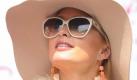 Für ihre neue Fernsehserie The World According to Paris hat Paris Hilton (30) alle Hüllen fallen und sich in der Badewanne ablichten lassen - allerdings nur von hinten. Mehr als den Rücken bekamen die Zuschauer der ersten Folge am Mittwochabend in den USA nicht zu sehen. Die Serie begleitet die reiche Erbin im Alltag und lässt den Zuschauer teilhaben, wenn sie sich die Haare wäscht oder sich mit ihrer Mutter unterhält. Foto: dpa
