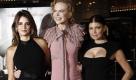 Penelope Cruz, Nicole Kidman und Fergie von den Black Eyed Peas (von links) posieren bei der Filmvorstellung von Nine in Los Angeles. Foto: ap