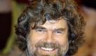 Von den gefährlichen Höhen des Mount Everests ins Filmstudio: Reinhold Messner sucht neue Herausforderungen.  Foto: dpa