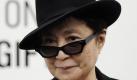 Die japanische Künstlerin und Witwe von John Lennon, Yoko Ono, schrieb einen Brief an ihre Heimat: Mein liebes japanisches Volk. Ich fühle mich benommen, als wäre ich von dieser Katastrophe selbst betroffen. Erst vor kurzem war ich in Tokio. Ich war so erfreut, wie schön, sauber und ruhig die Stadt war. Ich habe nie damit gerechnet, dass das Land, das ich so liebe, einmal so eine Katastrophe erleben könnte. Foto: dpa