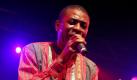 Der senegalesische Sänger Youssou N'Dour wollte bei den Präsidentenwahlen im Februar gegen Amtsinhaber Wade antreten. Foto: Daniel Karmann/ Archiv Foto: dpa