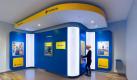 Die Postbank SB-Banking Filiale in Düsseldorf ist das Pilotprojekt und besteht aus einzelnen, felxiblen Modulen. Foto: Postbank