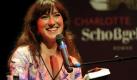 Die englische Bestsellerautorin Charlotte Roche würde gern in Deutschland wählen können, kann sie aber nicht, denn sie hat keinen deutschen Pass, nur einen britischen. Roche lebt in Deutschland, wurde aber in England geboren. Auch ihre Eltern sind Briten. Foto: dpa