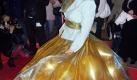 Model Susann Buda prsentierte ein Kleid der Designerin Christina Haubert. Passend zum erstmals verliehenen Innovationspreis fr Gala- und Festmoden trug es den Namen Der goldene  Ball. Trotzdem schied Christina Haubert in der Runde der letzten 20 aus.
 Foto: news.de