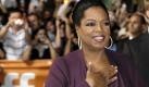 Oprah Winfrey ist Hollywoods Topverdienerin
Vorspann: 	
Text: 	

Los Angeles/New York (dpa) - Die amerikanische Talkmasterin Oprah Winfrey (56) hat sich erneut den Spitzenplatz auf der Liste von Hollywoods Topverdienerinnen gesichert. Nach den Berechnungen des US-Wirtschaftsmagazins «Forbes» kassierte Winfrey zwischen Juni 2009 und Juni 2010 rund 315 Millionen Dollar.

Mit großem Abstand, aber immerhin noch mit 87 Millionen Dollar Einnahmen, folgt Sängerin Beyoncé Knowles (29), vor Britney Spears (28) auf Rang drei (64 Millionen Dollar).

Pop-Diva Lady Gaga (24) verdiente in einem Jahr 62 Millionen Dollar und übertrumpfte damit noch Pop-Queen Madonna (52), die 58 Millionen Dollar abkassierte. Als einzige Schauspielerin schaffte es Sandra Bullock mit 56 Millionen Dollar auf die Star-Liste.

Talkshow-Moderatorin Ellen DeGeneres sahnte 55 Millionen Dollar ab, vor der jüngsten Großverdienerin, Miley Cyrus, die mit 17 Jahren stattliche 48 Millionen Dollar ranschaffte. Country-Sängerin Taylor Swift und die Fernseh-Richterin Judy Sheindlin runden mit je 45 Million Dollar Einkommen die Top-Ten-Liste ab.

Das Magazin «Forbes» erstellt die Rangfolge nach dem Einkommen der Stars aus Plattenverkäufen, Konzerteinnahmen, Filmgagen und Werbeverträgen. Dazu wurden Agenten, Manager, Produzenten und Anwälte befragt.
Ressort: 	VIP
Schlagworte: 	Leute/USA/ Foto: dpa