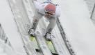 Dezember: Severin Freund gewinnt das Auftaktspringen der Vierschanzentournee 2012/13 in Oberstorf (30. Dezember) und macht Lust auf mehr. Martin Schmitt tritt gar nicht mehr an und zieht sich mit mittlerweile 34 Jahren aus dem Geschäft zurück - immerhin bleibt er als Experte erhalten. Für ihn und alle Fans des Skispringens wäre das wohl das Beste. Foto: dpa