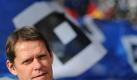 Frank Arnesen will beim Bundesliga-Dino den Umbruch maßvoll fortsetzen. Foto: Angelika Warmuth Foto: dpa