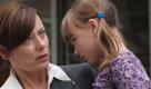 Die kleine Emma Martens (Talessa Allegra Scheithauer) war verschwunden. Im Gespräch mit ihr setzen sich langsam alle Puzzleteile über des kranke Doppelleben des Toten zusammen. Das Erste zeigt den Tatort Schwarze Tiger, weiße Löwen am Sonntag, 11. Dezember 2011, um 20.15 Uhr. Foto: NDR/Roland Suso Richter