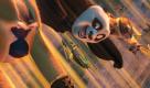 Po ist mit überschäumender Begeisterung bei der Sache - das lässt seine Mitstreiter auch nicht kalt. Der Film Kung Fu Panda 2 läuft ab dem 16. Juni in den deutschen Kinos. Foto: Paramount