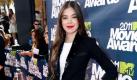 Bereits bei der Oscar-Verleihung sorgte die 14-jährige Hailee Steinfeld für positive Resonanz bei denModekritikern. Auch bei den MTV Movie Awards sah sie in ihrerm Louis Vouitton-Anzug einfach nur großartig aus. Foto: dapd