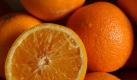 Orangen sollten kühl gelagert werden. (Bild: dpa-infocom) Foto: dpa