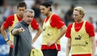 Er macht das deutsche Trainertrio bei der WM perfekt: Ottmar Hitzfeld ist mit der Schweiz am Start. Für das Nachbarland ist es die neunte Teilnahme, wobei die Schweiz noch nie übers Viertelfinale hinaus gekommen ist. Foto: dpa