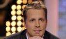 ARCHIV: Moderator Oliver Pocher posiert in Koeln im ehemaligen Residenz-Theater bei einem Pressetermin zur neuen Oliver Pocher Show (Foto vom 29.09. 09). Sat.1 leitet die Fussball-WM in Suedafrika mit Pochers Sommermaerchen (Arbeitstitel) ein. Am 28. Mai und 4. Juni nennt Comedian Oliver Pocher die entscheidenden Gruende, warum Deutschland Weltmeister wird, wie der Sender am Montag (12.04.10) mitteilte. (zu ddp-text) Foto: Henning Kaiser/ddp Foto: ddp