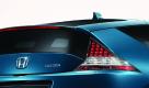 Der CR-Z weckt schon durch seine Optik Erinnerungen an den beliebten Dreitürer CRX und hat eine ähnliche Heckform mit großer Scheibe. Diese von AerodynamikernKamm-Heck genannte Form ist bei Hybriden weit verbreitet.  Foto: press-inform