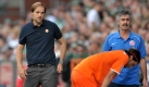 Für Mainz sah es in der Partie gegen Werder Bremen von Beginn an nicht gut aus. Schon früh musste FSV-Trainer Thomas Tuchel auswechseln. Tim Hoogland verließ nach nur fünf Minuten verletzt das Feld. Foto: dpa