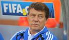 In Argentinien, könnte man sagen, wachsen die Spieler auf den Bäumen. Wir müssen sie suchen. (Griechenlands Trainer Otto Rehhagel über Gruppengegner Argentinien) Foto: dpa
