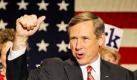 Republikaner ergattern Obamas ehemaligen Senatssitz
Vorspann: 	
Text: 	

Washington (dpa) - Symbolischer Sieg für die Republikaner: Der ehemalige Senatssitz von US-Präsident Barack Obama in Illinois ist an den konservativen Kandidaten Mark Kirk gefallen. Der 51-Jährige siegte mit einem knappen Vorsprung von zwei Prozentpunkten vor dem Demokraten Alexi Giannoulias (34), für den Obama bis zuletzt eindringlich geworben hatte. Kirk war bislang Abgeordneter im US-Repräsentantenhaus.

# dpa-Notizblock

## Internet -[Wahl-Link der New York Times](http://dpaq.de/2XQ9u) -[Wahl-Link von CNN](http://dpaq.de/JaWTF) -[Wahl-Link von Politico](http://dpaq.de/TY9KQ) -[Wahl-Link des Wall Street Journal](http://dpaq.de/4cB3v) -[Wahl-Link von USA Today](http://dpaq.de/ebloC)

* * * * Die folgenden Informationen sind nicht zur Veröffentlichung bestimmt

## dpa-Kontakte - Autorin: Marco Mierke, + 1 202 6621220 - Redaktion: Jürgen Gesper, + 49 30 285231302,

dpa mcm xx n1 gp
Ressort: 	Politik
Schlagworte: 	USA/Wahlen Foto: dpa