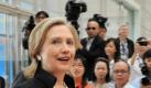 Clinton bei  in Vietnam

Secretary of State Hillary Clinton (C) arrives for the 17th ASEAN Regional Forum Retreat meeting in Hanoi, Vietnam, 23 July 2010. Clinton is in Hanoi for 17th ASEAN Regional Forum which takes place from July 19 to 23 EPA/MINH DIEN / POOL +++(c) dpa - Bildfunk+++


 Foto: dpa