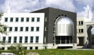 Der Entwurf für die Moschee der Islamischen Gemeinde Fatima-Zehra-Moschee und Pak-Haidry-Association e.V. in Frankfurt. Nach langem Protest wird das Gotteshaus nun am Fischsteinkreisel gebaut. Foto: ddp