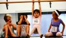 Kleine Ballerinen warten gespannt, bis sie beim Vortanzen an der School of American Ballet an der Reihe sind. Die Ballettschule gilt als einflussreichste Institution der Ballettgeschichte: Das New York City Ballet ist hier Zuhause. Foto: ap