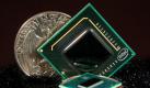 Auf einem Penny liegt der Atom-Chip von Intel. Foto: dpa