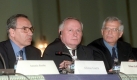 afontaine Borrell Iglesias
German Finance Minister Oskar Lafontaine (C) is flanked by candidate for spanish prime minister of the the opposition Socialists, Josep Borrell (R) and Pablo Iglesias Foundation President, Alfonso Guerra (L) during a book presentation in Madrid 05 February 1999. dpa

 Foto: dpa