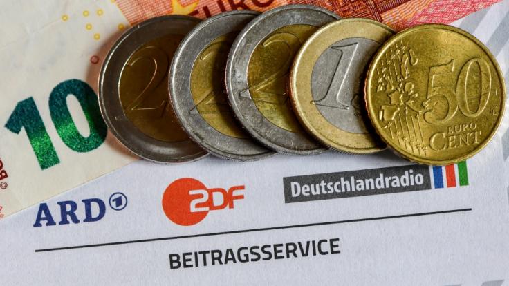 Finanzielle Schwierigkeiten bei der ARD: Steigt der Rundfunkbeitrag?